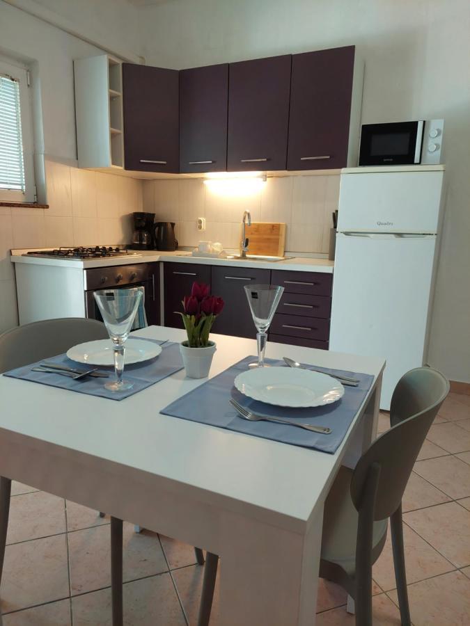 Apartman Lucija Seline Eksteriør billede